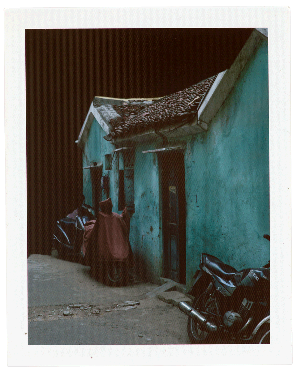 Chennai Erased Multifloor House Next To Masked Groundlevel Building